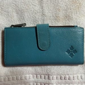 Patricia Nash bifold wallet EUC